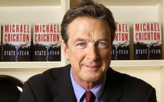 Michael Crichton en 2004 cuando lanzaba su libro "State of Fear"